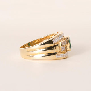 Vintage 18K Gold 1 Carat Emerald 2 Carats Baguette Diamond Wide Band