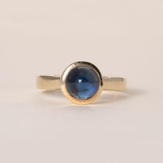 Vintage 14K Gold 1 Carat Blue Sapphire Sugarloaf Bezel Set Ring