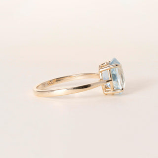 Vintage 14-Karat Yellow Gold Oval Blue Topaz Solitaire Ring