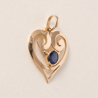 Vintage 14K Gold Filigree Heart Blue Sapphire Pendant Charm