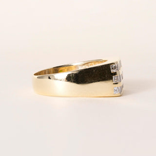 Vintage 18K Gold Signet Style 1.90 Carats French Cut Diamond Channel Set Ring