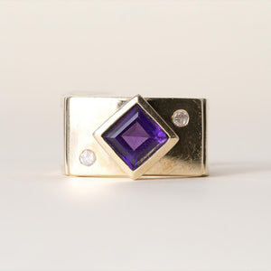 Vintage 14K Yellow Gold Amethyst Bezel and Diamond Contemporary Ring