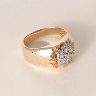 Vintage 14K Gold 0.45 Carats Diamond Floral Cluster Signet Ring