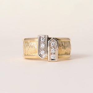 Vintage 18K Two Tone Gold Double Arrows Diamond Ring Band