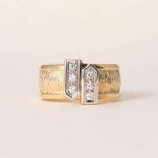 Vintage 18K Two Tone Gold Double Arrows Diamond Ring Band