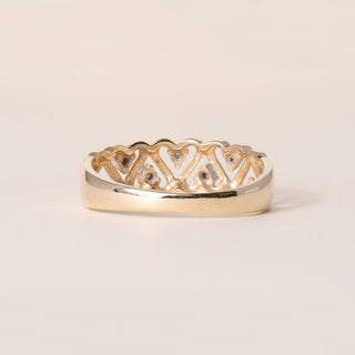 Vintage 14K Gold Open Hearts Diamond Ring Band