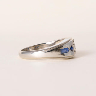 Vintage 18K Gold 0.45 Carat Old European Cut Diamond Sapphire Ring Band