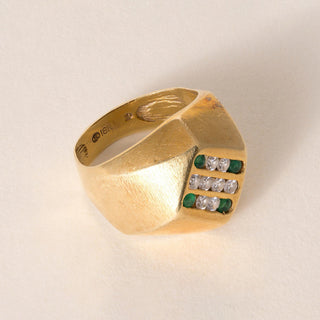 Vintage 18K Yellow Gold Emerald and Diamond Geometric Dome Signet Ring