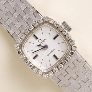 Vintage Omega Geneve 18K Gold Diamonds Cocktail Ladies' Wristwatch