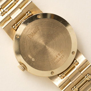 Vintage 18K Piaget Dancer Diamond and Mother of Pearl Dial Ladies Watch