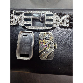Art Deco Van Cleef & Arpels 2.50 Carats Diamond and Onyx Striped Wristwatch