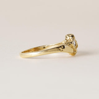 Vintage 14K Gold Nugget Style Diamond Ring