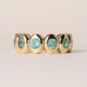 18K Yellow Gold 2.21 Carats Paraiba Tourmaline Round Bezel Set Ring Band