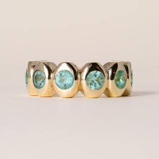18K Yellow Gold 2.21 Carats Paraiba Tourmaline Round Bezel Set Ring Band