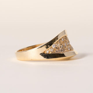 Vintage 14K Gold Pave Diamond Wave Ring Band