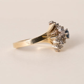Vintage 14K Gold Blue Sapphire and 0.50 Carats Diamond Cluster Ring