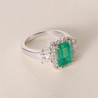 Colombian Emerald 2.43 Carats GIA and 1.40 Carats Diamond 18K Gold Estate Ring