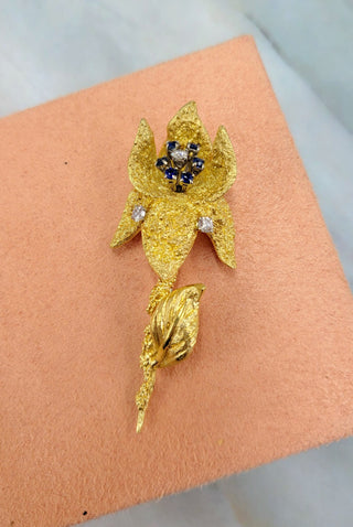 Estate 18K Italy Diamond and Sapphire Flower Brooch
