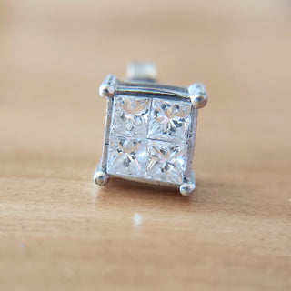 18K Gold Single Diamond Princess Cut Illusion Set Stud Earring