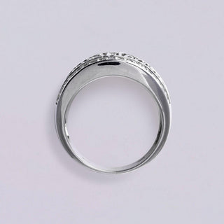 Vintage 0.63 Carats 14K White Gold Diamond Chevron Pavé Wide Band Ring