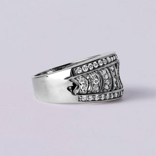Vintage 0.63 Carats 14K White Gold Diamond Chevron Pavé Wide Band Ring