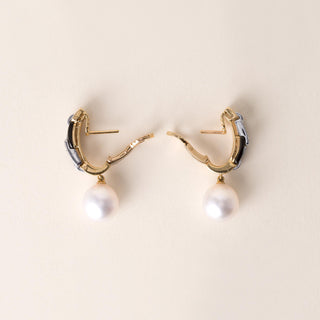 18K Gold Carrera y Carrera South Sea Pearl, Onyx, and Diamond Drop Earrings