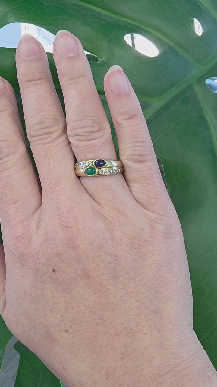 Vintage 14K Emerald and Sapphire Cabochon Bezel Set Diamond Ring Band
