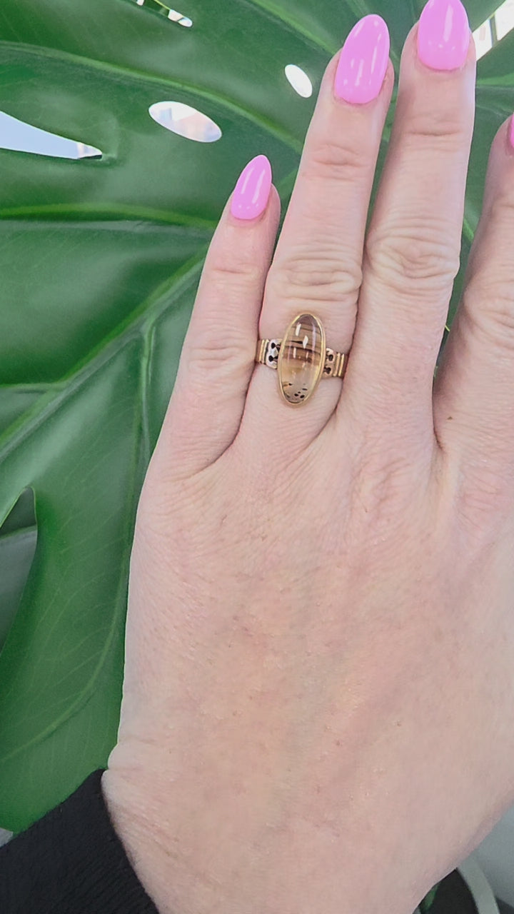 Antique Victorian 14K Gold Elongated Banded Agate Cabochon Bezel Gemstone Ring