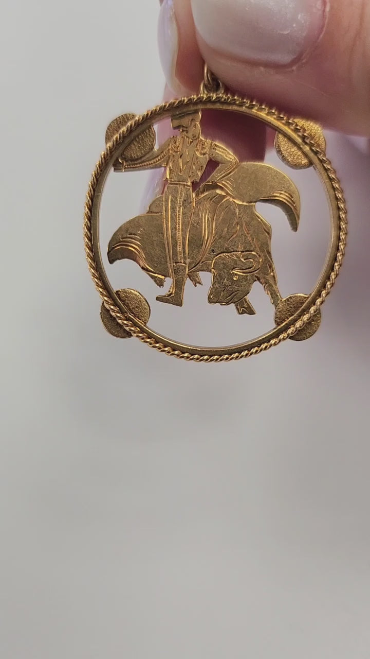 Vintage 18K Gold Hand Carved Matador Bull Fighting Pendant Charm