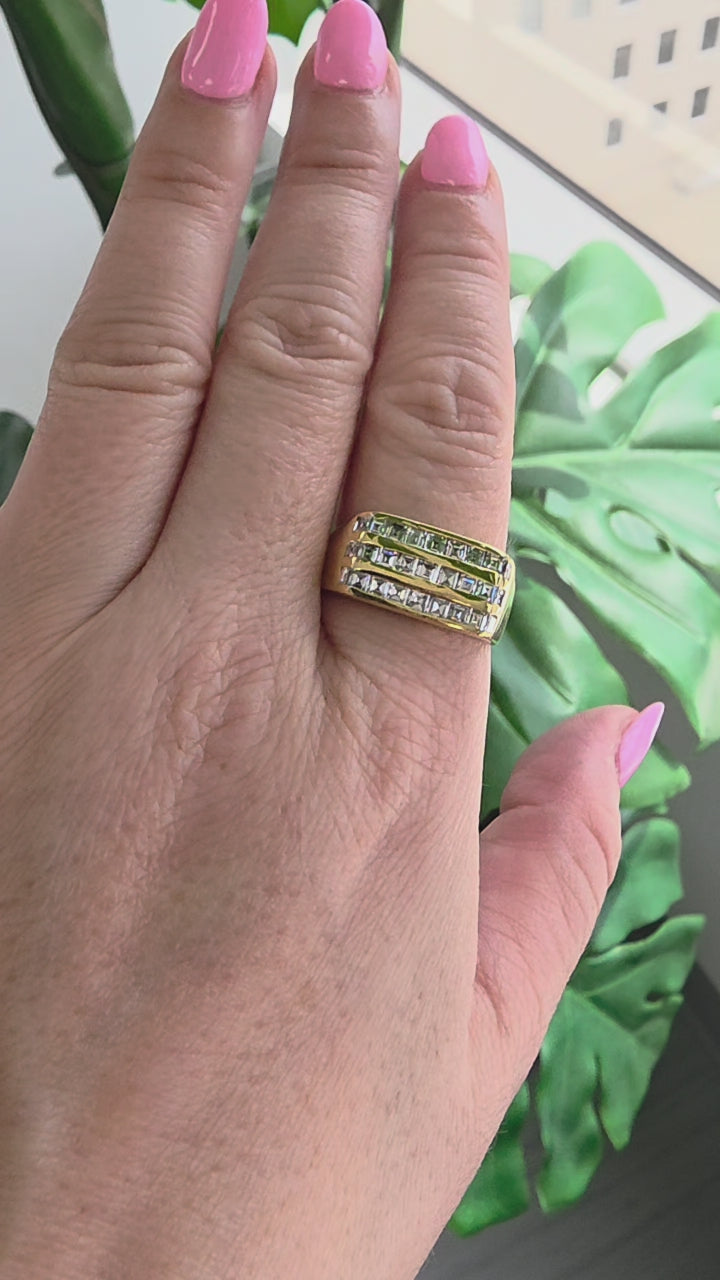 Vintage 18K Gold Signet Style 1.90 Carats French Cut Diamond Channel Set Ring