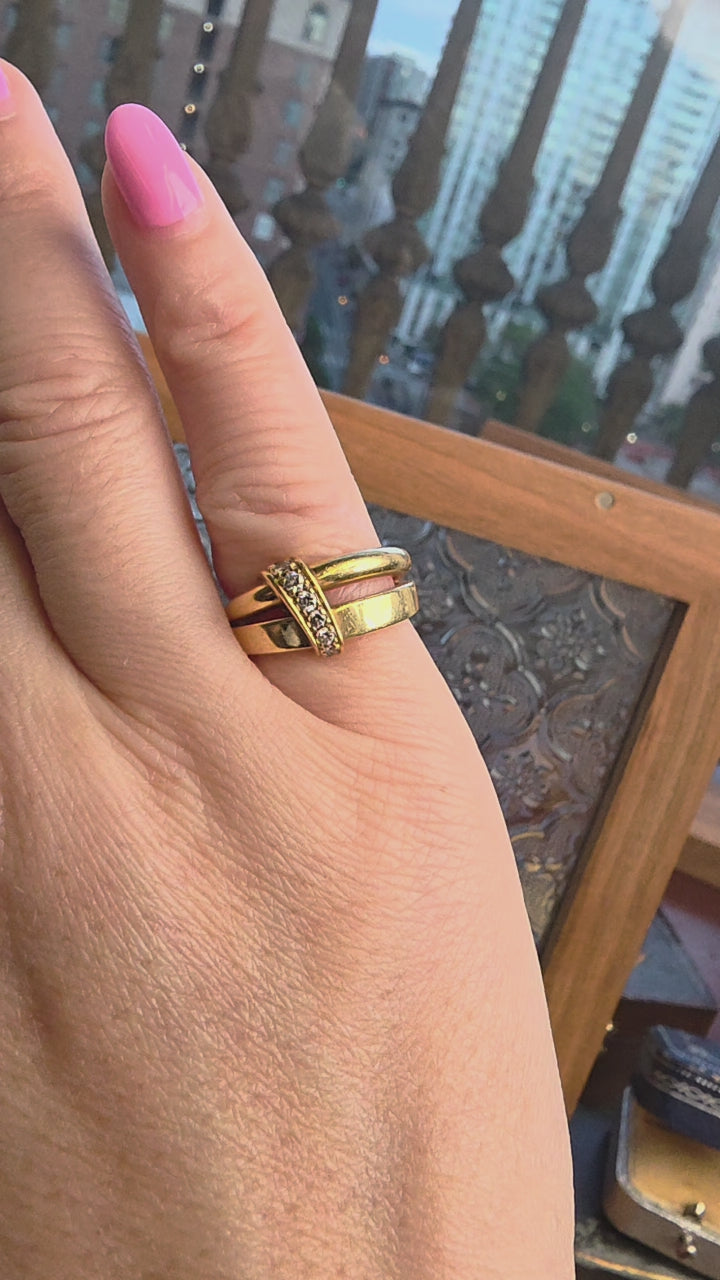 Vintage Italy Asprey 18K Gold 0.20 Carats Diamond Crossover Ring Band