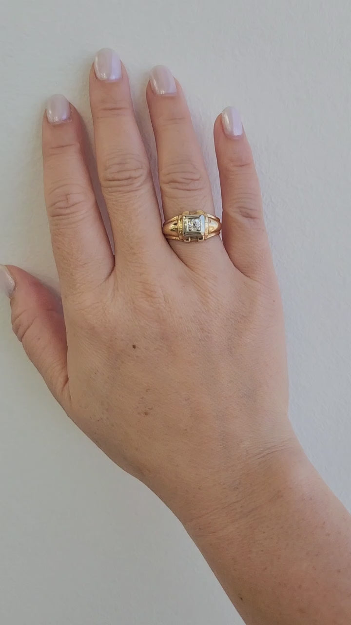 1940s Retro 0.25 Carat Old Mine Cut Diamond Solitaire Band 14K Two Tone Gold