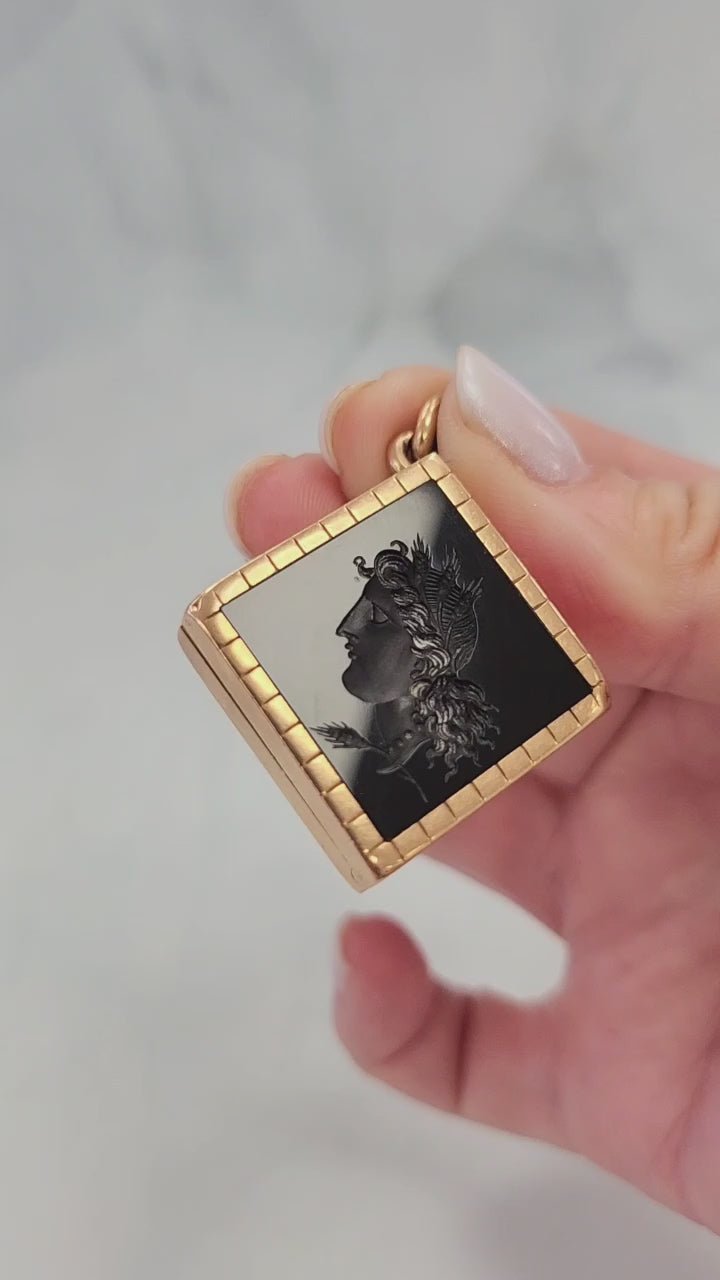 Victorian 14K Yellow Gold Carnelian Intaglio Pendant Locket