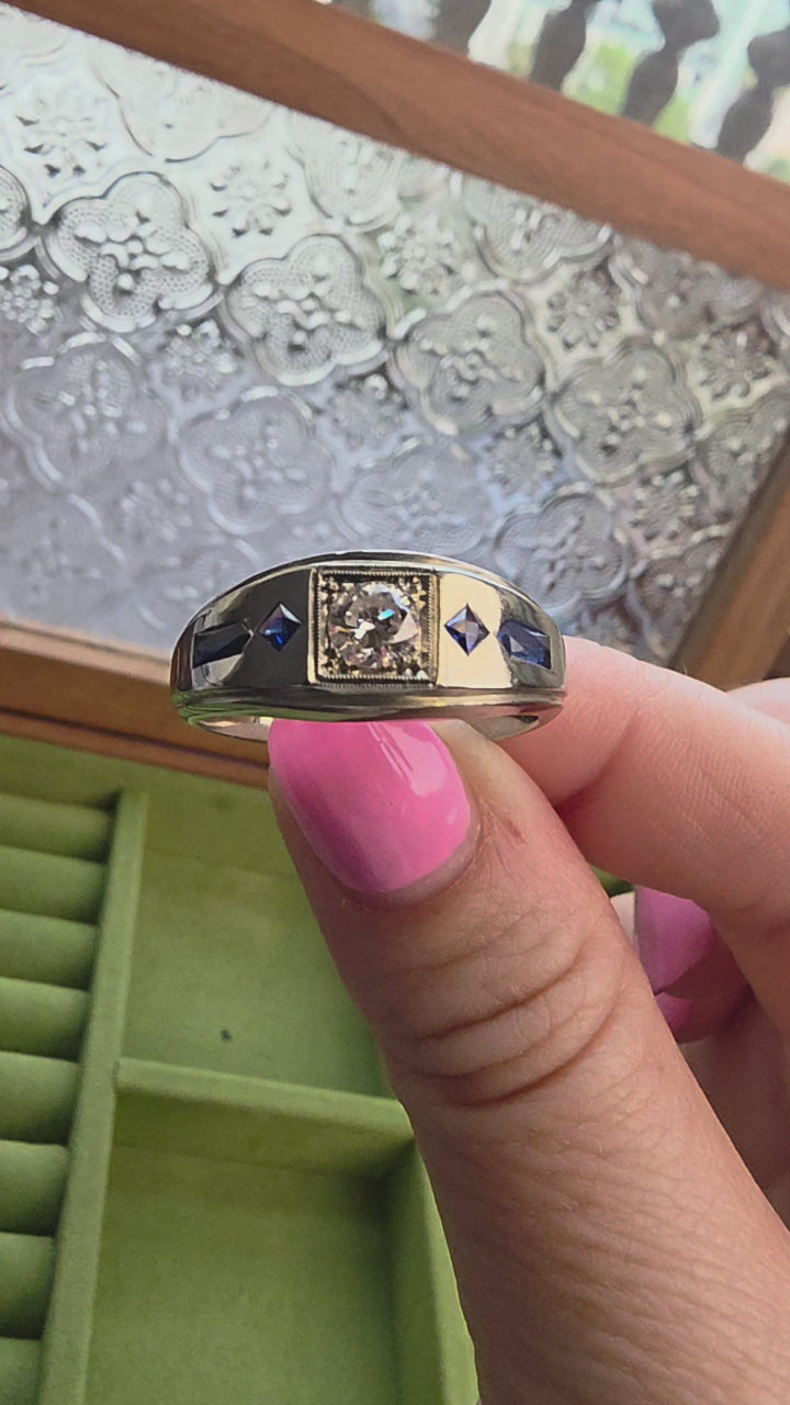 Vintage 18K Gold 0.45 Carat Old European Cut Diamond Sapphire Ring Band