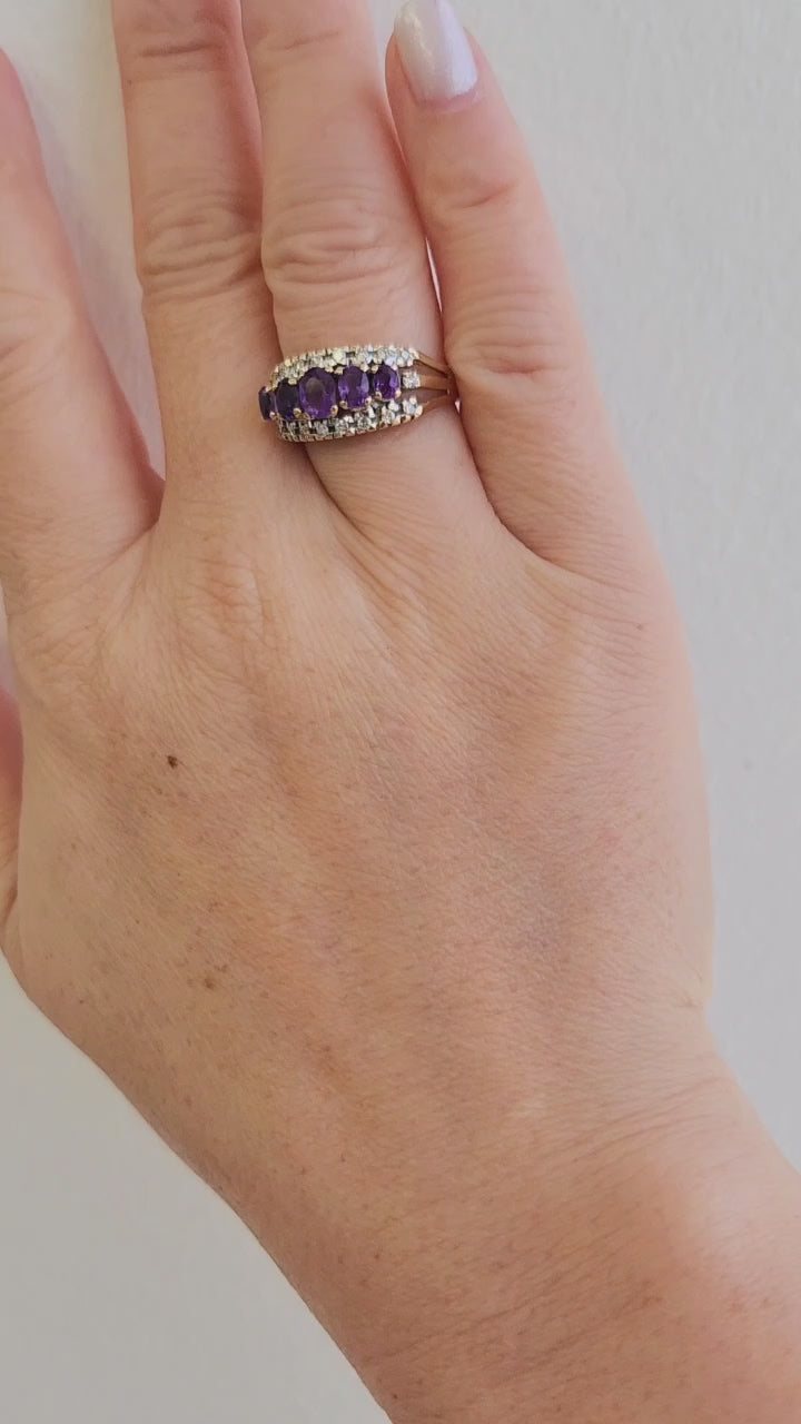Vintage Oval Amethyst and Diamond Filigree 14K Gold Ring