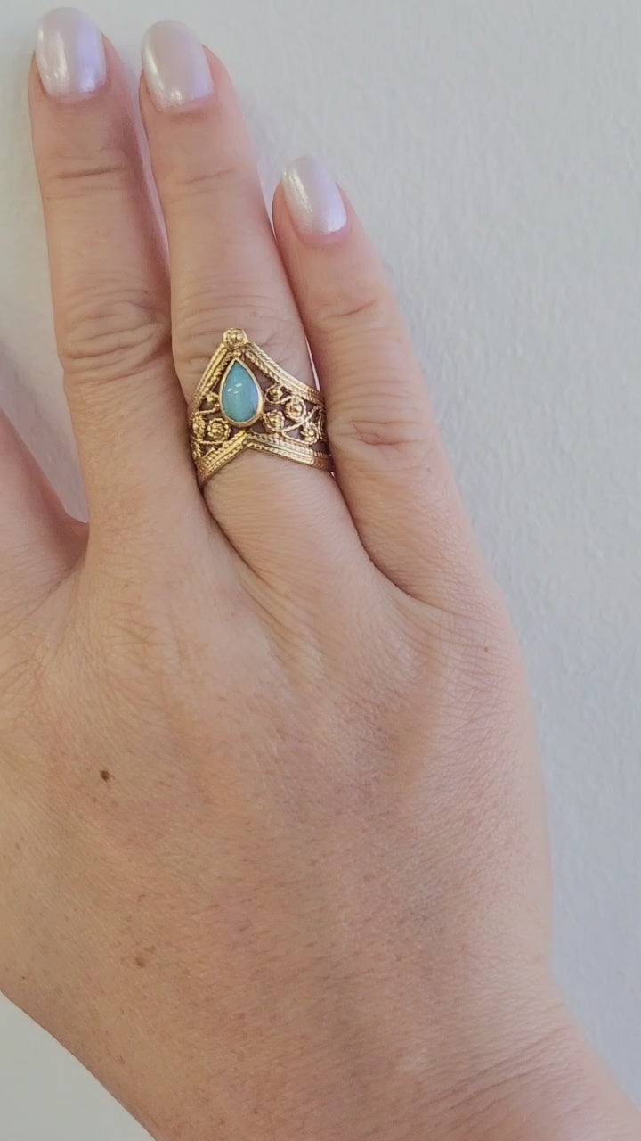 Vintage Opal Pear Shape Princess Crown Ring 14K Yellow Gold