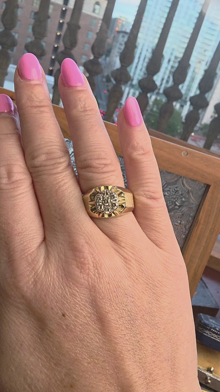 Vintage 14K Gold 0.45 Carats Diamond Floral Cluster Signet Ring