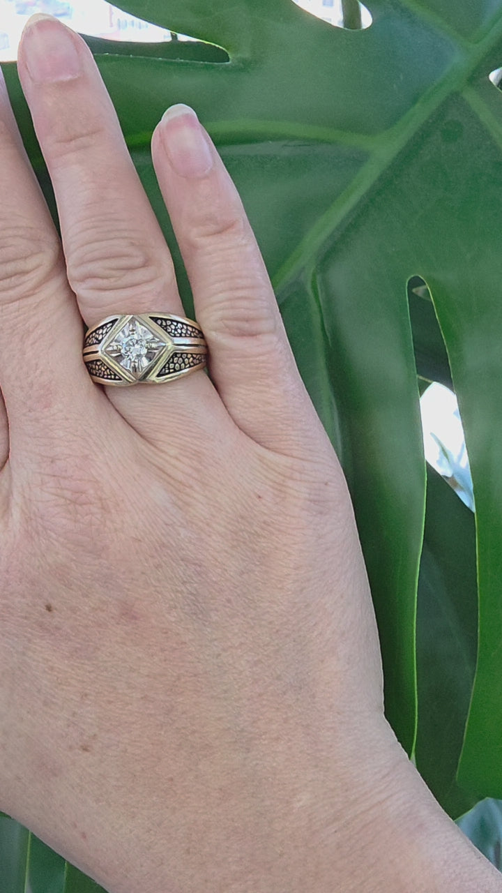 Vintage 14K Gold Belcher Style Euro Shank Diamond Ring