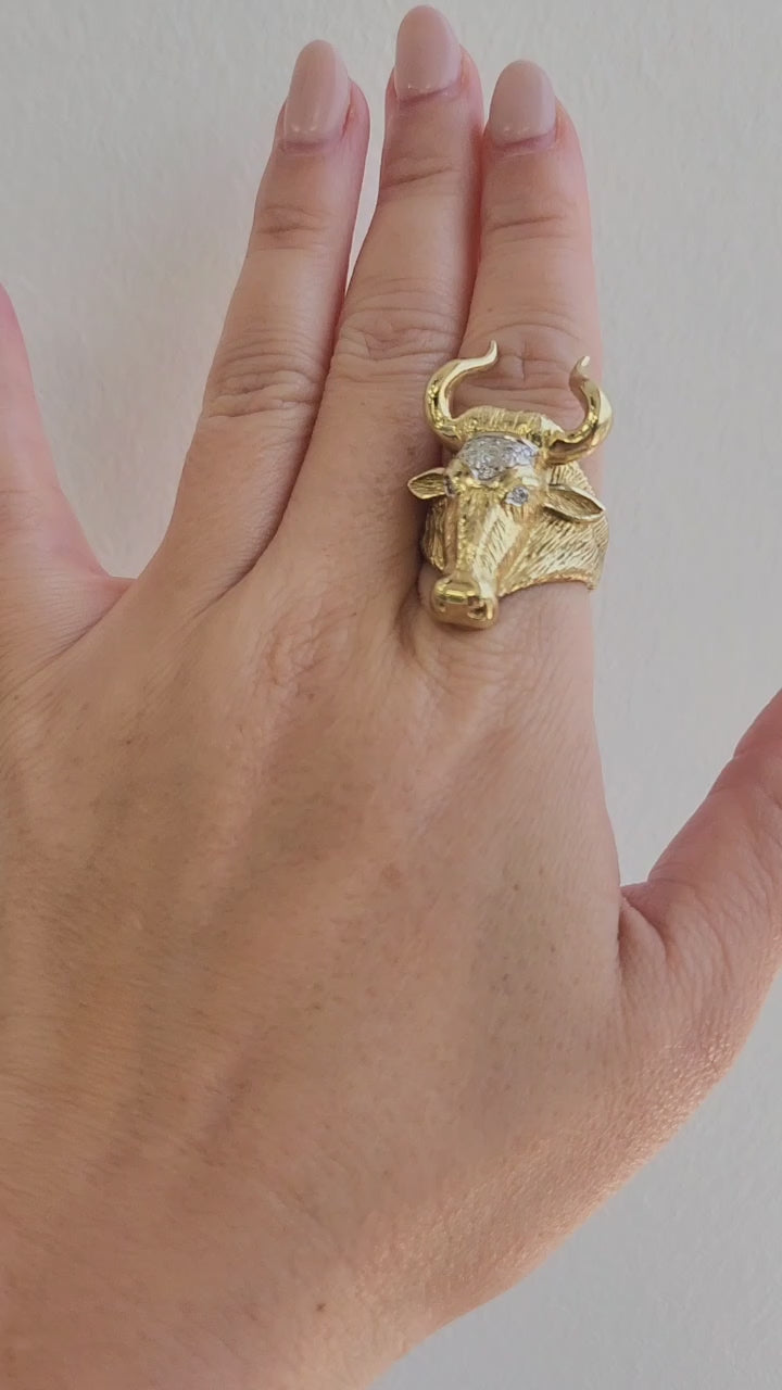 Vintage 14K Yellow Gold Diamond Bull Head with Horns Ring