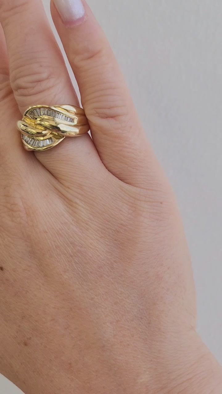1970s Vintage 0.50 CTW Baguette Diamond Knot Swirl Cocktail Ring 14K Yellow Gold